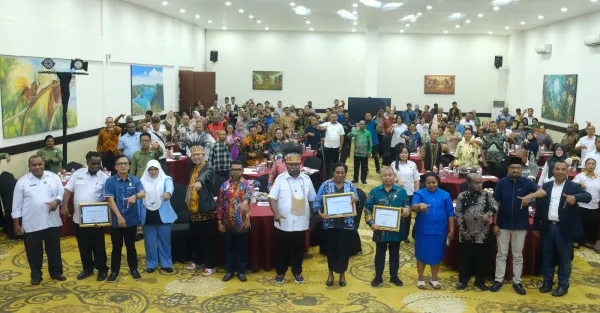 Kemendikdasmen Mengawal Program Prioritas Tepat Sasaran di Papua Barat dan Papua Barat Daya